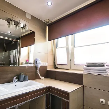 Apartament I U Basi Zator