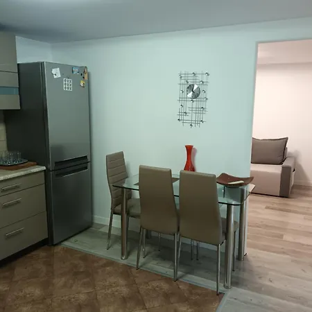 I U Basi Apartment *